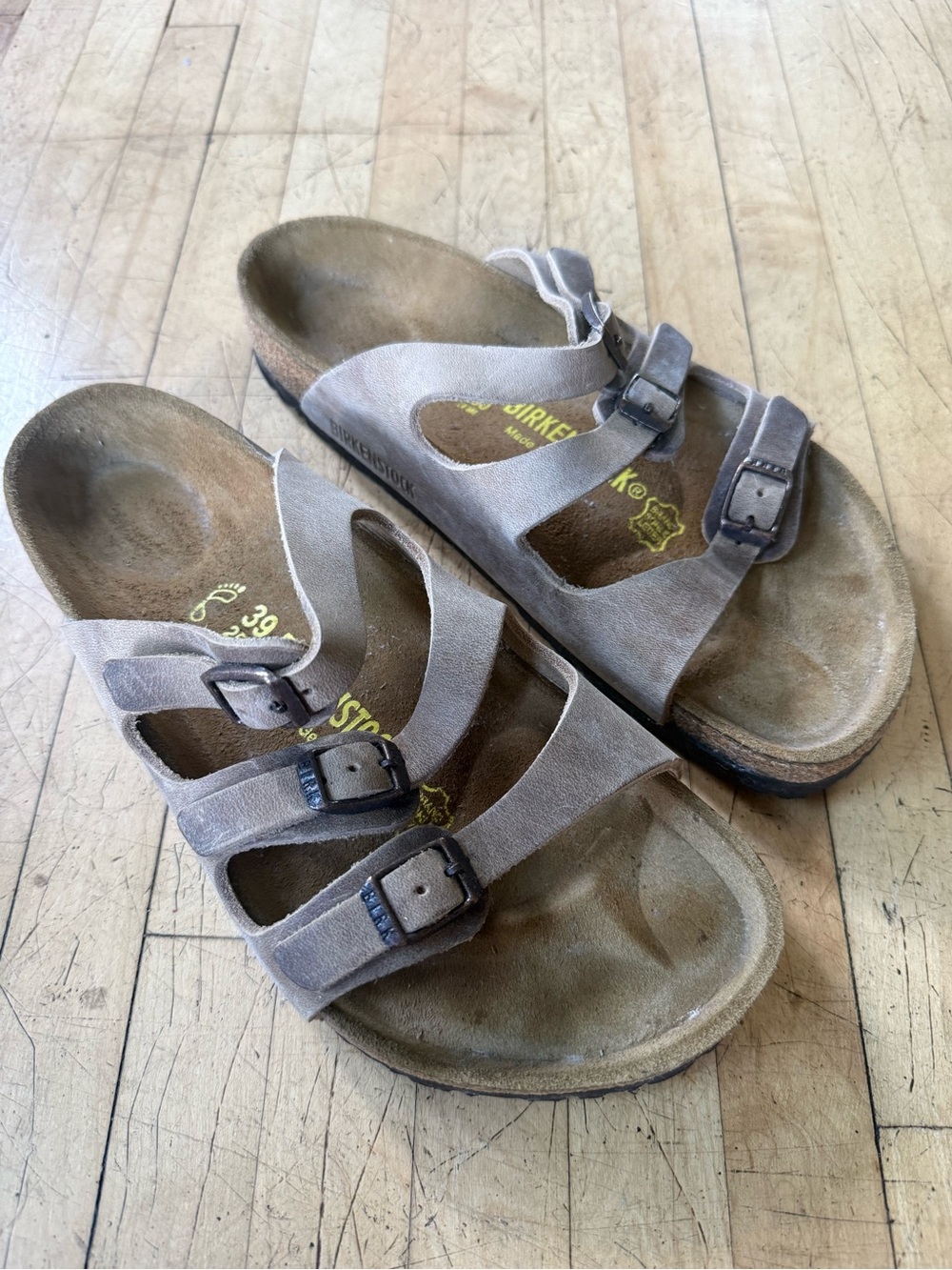BIRKENSTOCK Triple Strap Florida Sandal Soft Footbed Leather Light Tan 39